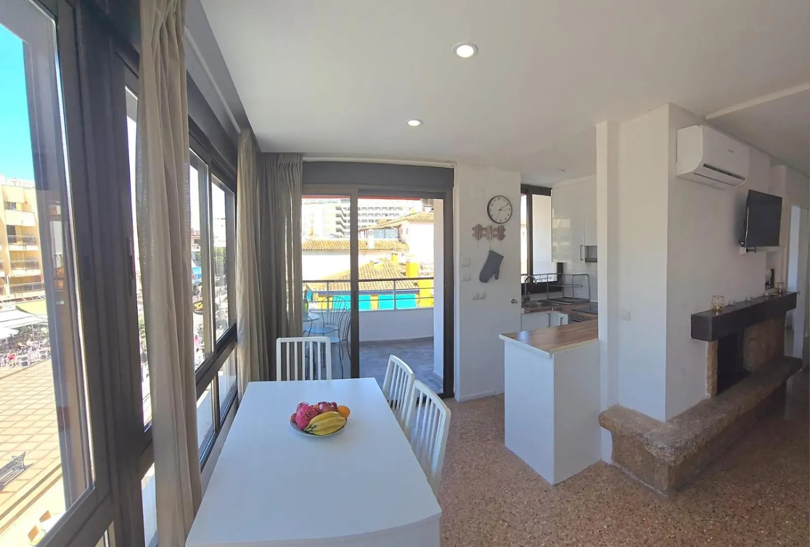 Nogalera Rainbow, 2-Bedroom Apartment With Pool And Parking Torremolinos 0*,