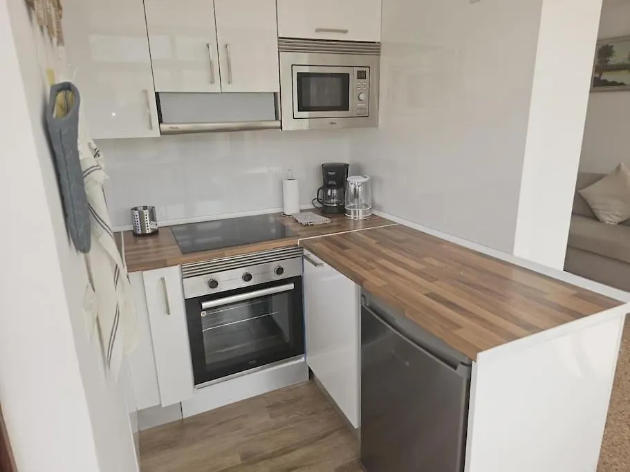 Nogalera Rainbow, 2-Bedroom Apartment With Pool And Parking Torremolinos