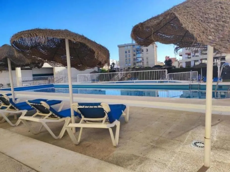 Nogalera Rainbow, 2-Bedroom Apartment With Pool And Parking Torremolinos